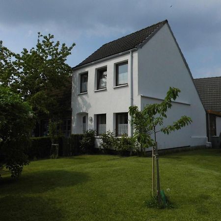 Altstadthaus Zur Weide 하일리겐하펜 외부 사진